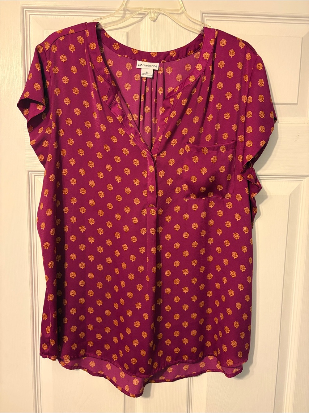 Liz Claiborne Fuchsia Short-Sleeve V-Neck Blouse with Gold Flower Motif